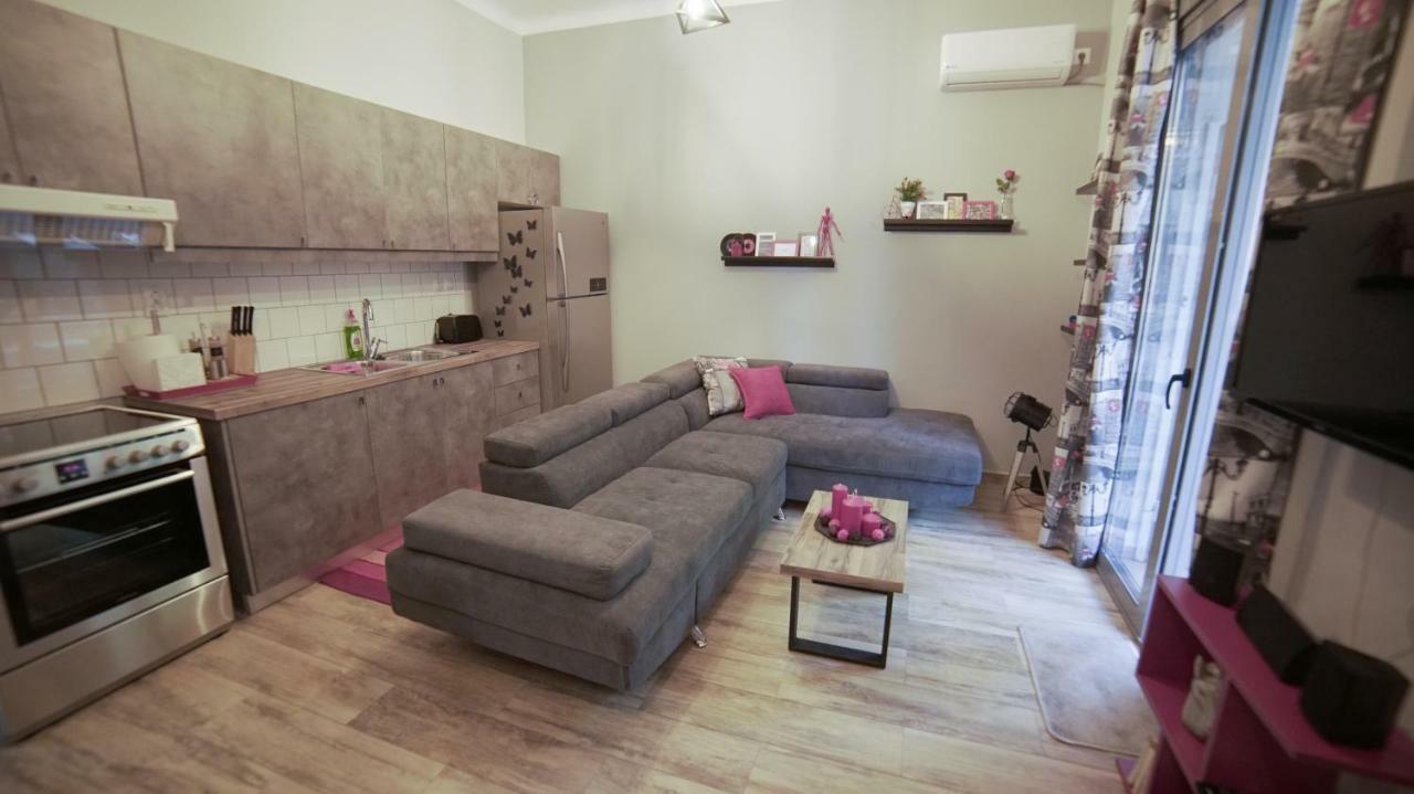 D16-Cosy Downtown Apartment Atina Dış mekan fotoğraf